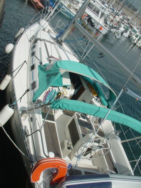 Top view of the Oceanis 370